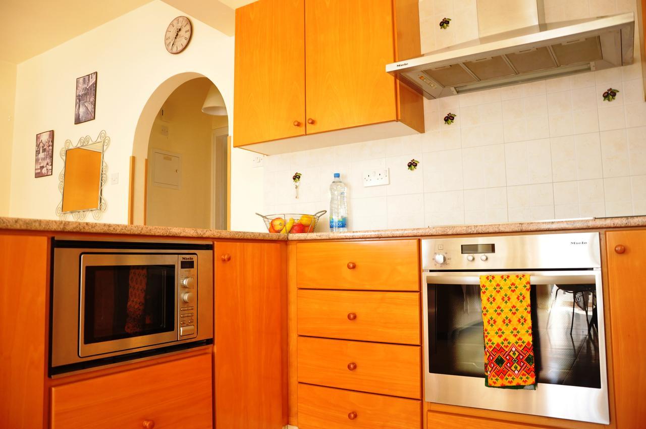 Apartment Universal Paphos